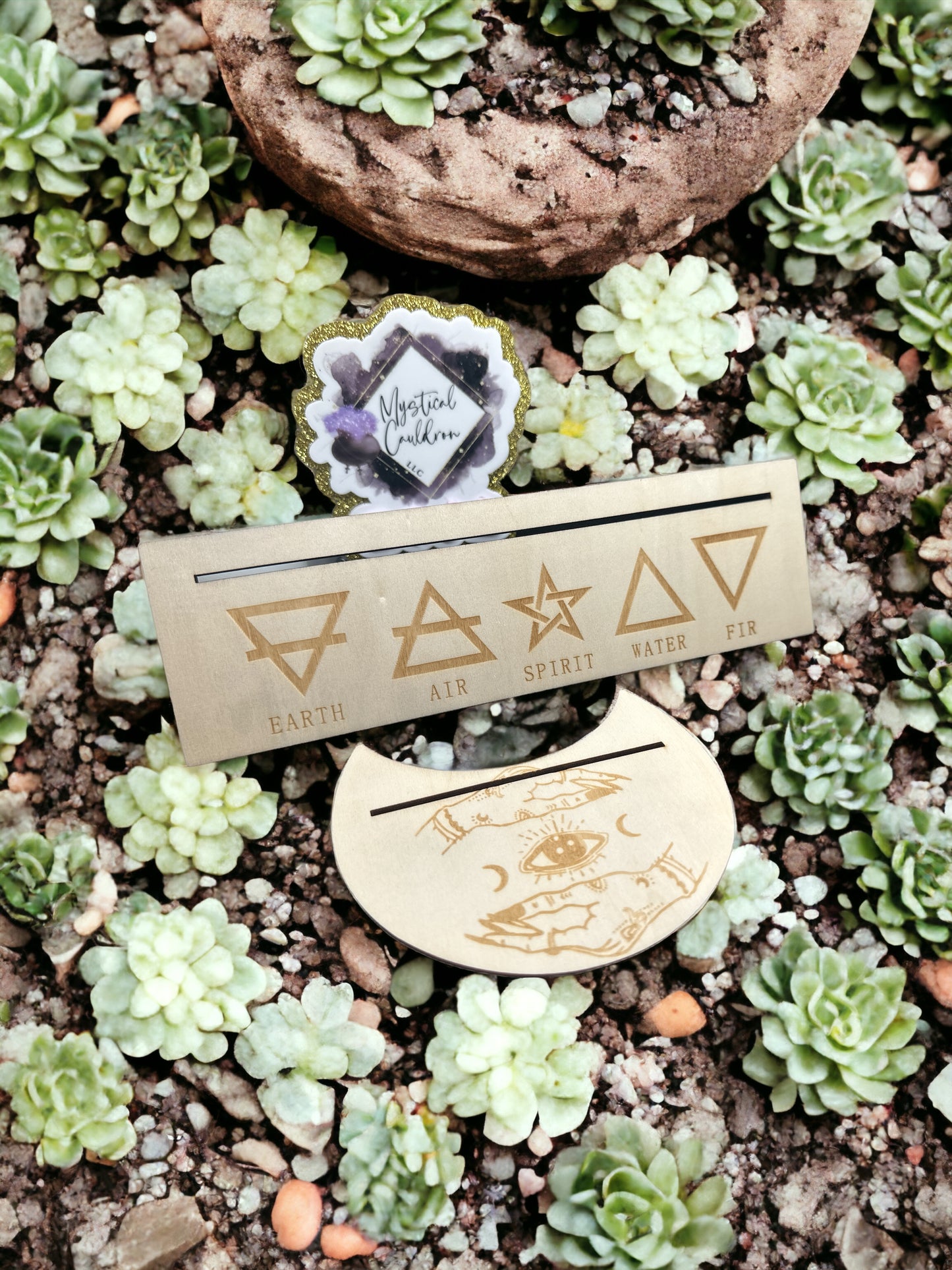 Tarot card holder Elements